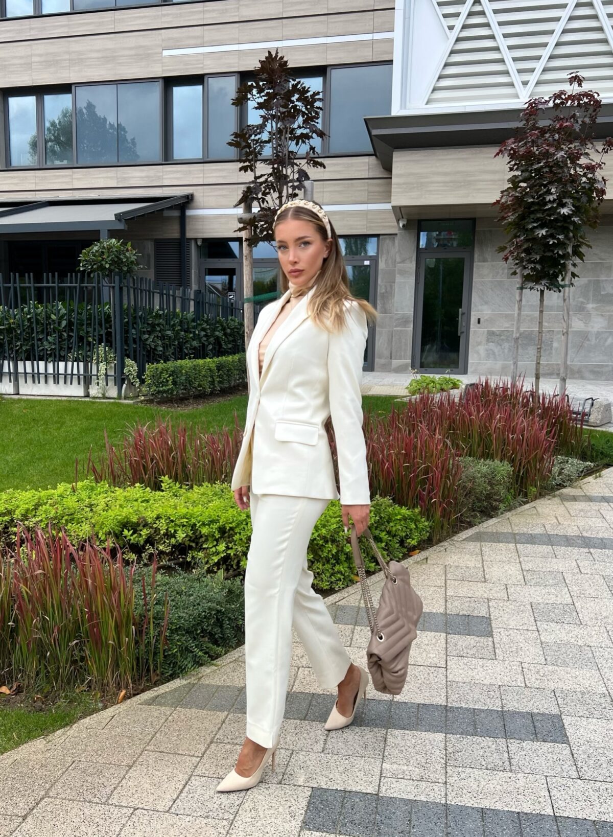 5244387D-4CD3-4671-84D4-69310E0F4162