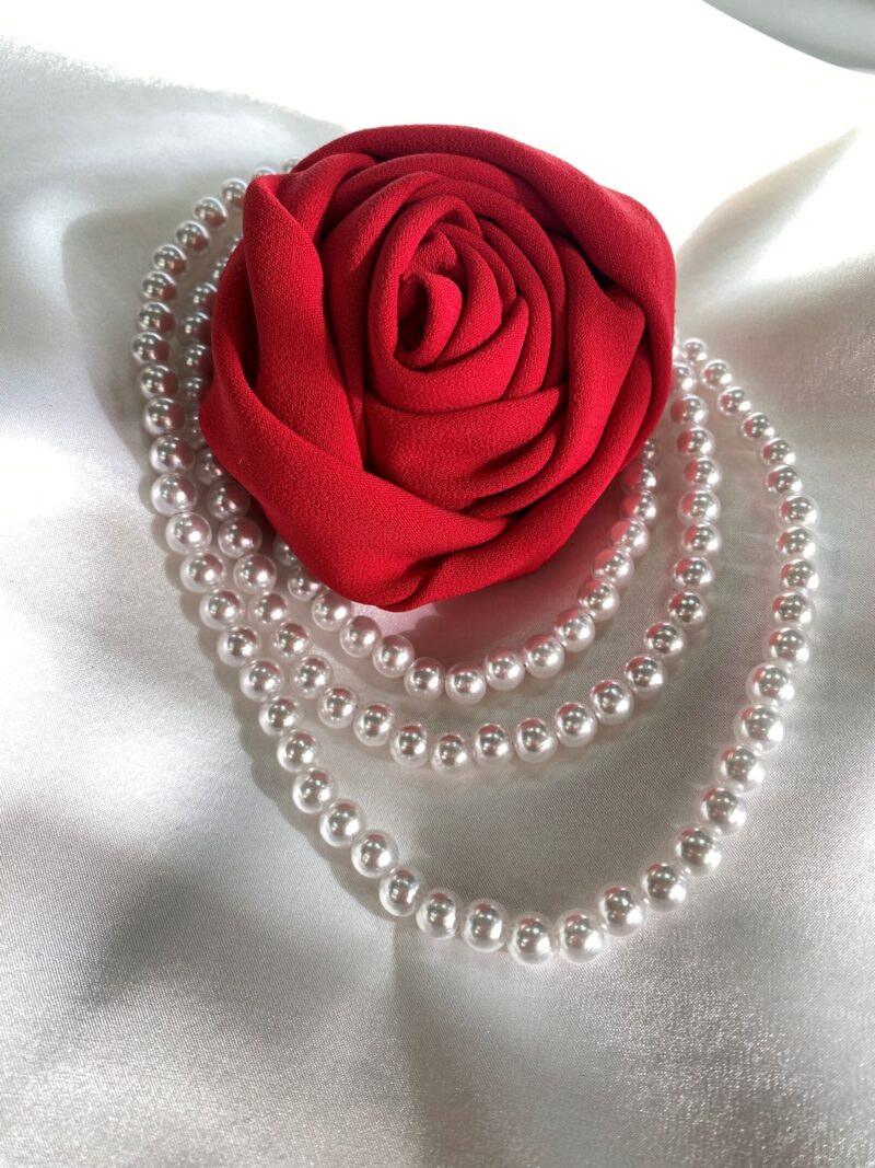 Брошка-колие “Red Rose“